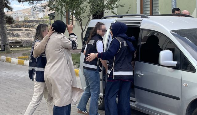 Kapadokya Havalimanı'nda 61 kilo 121 gram kaçak altın ele geçirildi