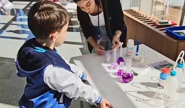 Kırşehir'de 'Ahi Evran'ın Mirasıyla Geleceğe' bilim şenliği düzenlendi