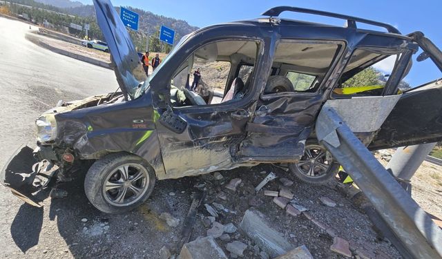 Konya'da trafik kazasında 2 kişi yaralandı