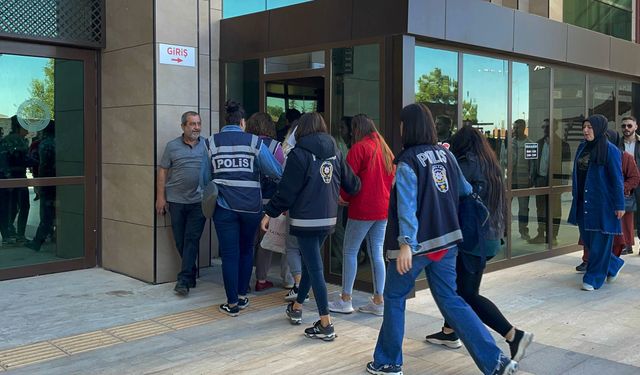 Nevşehir'deki fuhuş operasyonunda gözaltına alınan zanlılardan biri tutuklandı