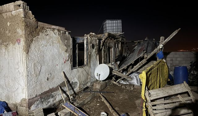 Niğde'de ahırda çıkan yangında 170 koyun telef oldu