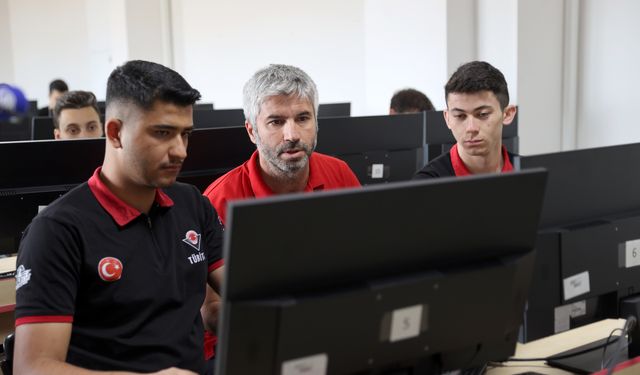 Veri güvenliği yazılımı 'Muhafız'a TEKNOFEST'te ikincilik ödülü