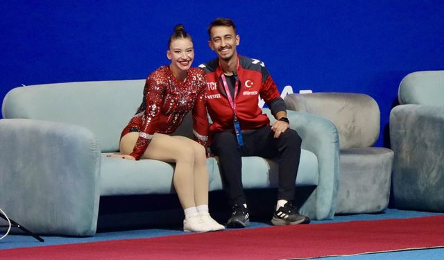 Ayşe Begüm Onbaşı, Aerobik Cimnastik Avrupa Şampiyonası'nda finale kaldı