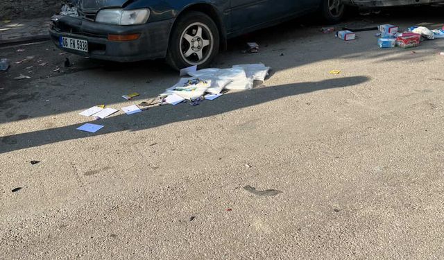 Başkentte freni patlayan kamyon park halindeki araçlara çarparak durdu