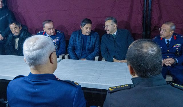 Eskişehirli şehit Emre Mercan'ın ailesi taziyeleri kabul etti