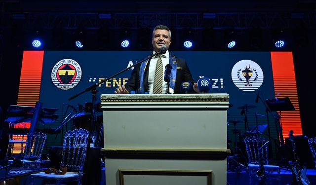 Fenerbahçe Kulübü Başkanı Sadettin Saran, HUFEDER'in 5. yıl kutlamasına katıldı