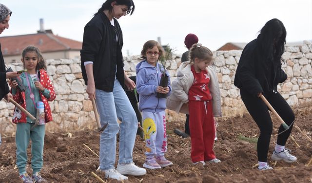 Karaman'da fidan dikim etkinliği düzenlendi