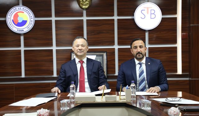 Kırgızistan'ın Ankara Büyükelçisi Kazakbaev'den Sivas Ticaret Borsasına ziyaret