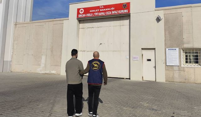 Kırşehir'de 4 yıl 2 ay kesinleşmiş hapis cezası bulunan firari yakalandı