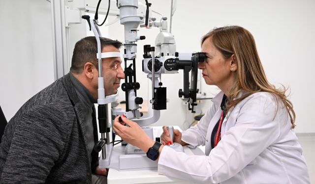 Kornea nakliyle görme yetisini yeniden kazandı