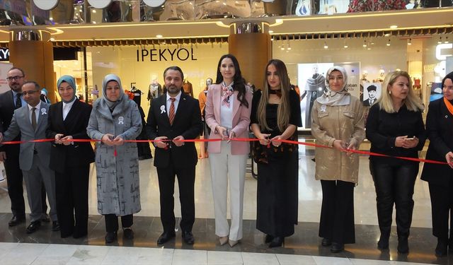 Nevşehir'de devlet konuk evlerinde kalan kadınlar sergi açtı