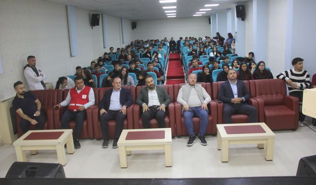 Zara'da Kızılay Haftası etkinlikleri düzenlendi