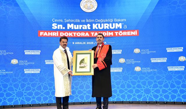 Bakan Kurum'a, mezun olduğu Konya'daki üniversitede fahri doktora unvanı verildi