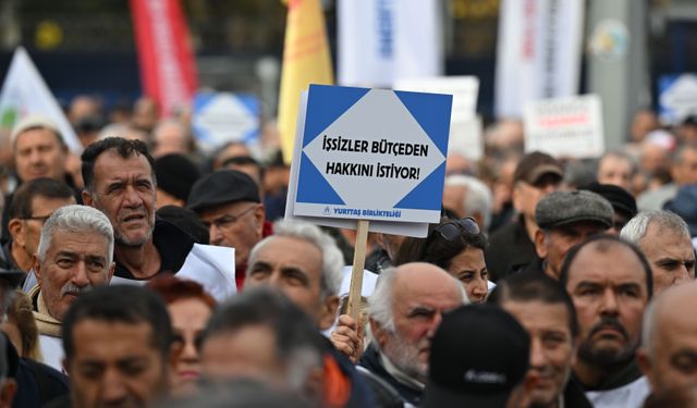 CHP Genel Başkanı Özel, Ankara'daki mitingde konuştu: