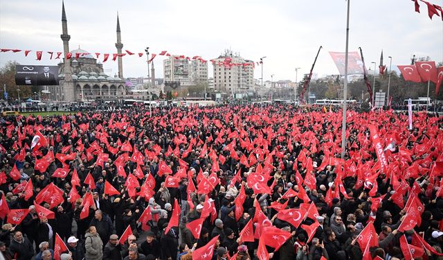 CHP Genel Başkanı Özel, partisinin Kayseri mitinginde konuştu: