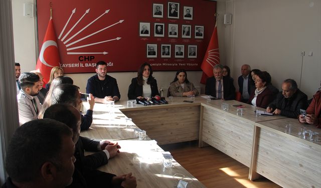 DÜZELTME - 'CHP Genel Başkanı Özgür Özel, 13 Kasım'da Kayseri'de miting yapacak' başlıklı haberimizin başlığı ve girişinde sehven yer alan '13 Kasım' ifadesi '13 Aralık' olarak düzeltilmiştir.