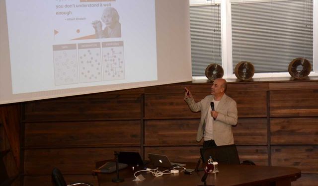 Eskişehir'de 'Yapay Zeka ve Sağlık Semineri' düzenlendi