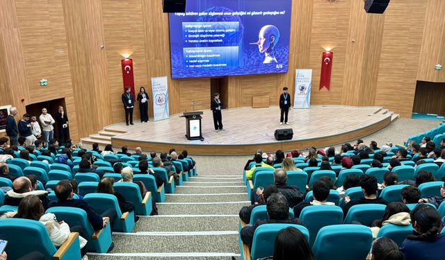 Kırşehir'de '1. Prof. Dr. İlhan Kılıçözü Fen Lisesi Öğrenci Çalıştayı' düzenledi