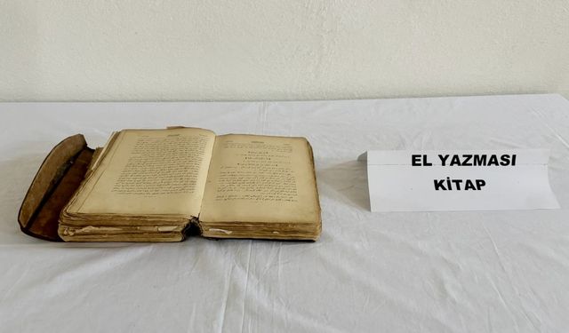 Kırşehir'de Osmanlı dönemine ait el yazması Kur'an-ı Kerim ele geçirildi