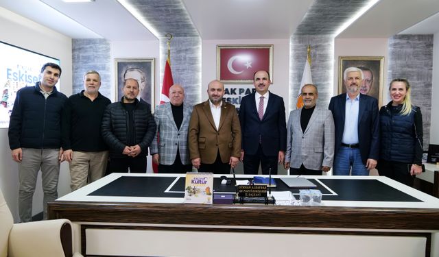 Konya Büyükşehir Belediye Başkanı Altay'dan AK Parti Eskişehir İl Başkanlığına ziyaret