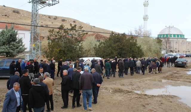 Yunak Hacıömeroğlu Mahallesi Köy Konağı açıldı