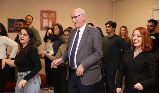 Gençlerden sıcacık bir buluşma