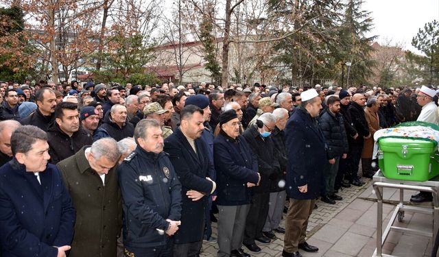 Adalet Bakan Yardımcısı Can'ın vefat eden kayınvalidesinin cenazesi Kırıkkale'de toprağa verildi