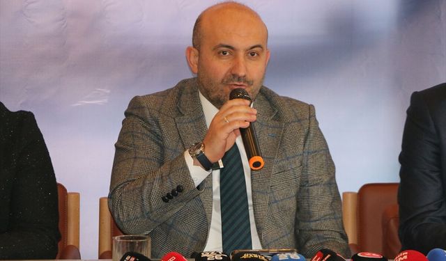 AK Parti Eskişehir İl Başkanı Albayrak gazetecilerle buluştu