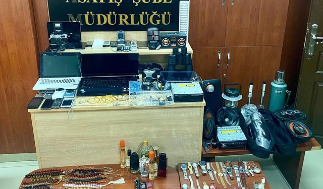 Aksaray'da evlerden hırsızlık yaptığı ileri sürülen zanlı tutuklandı