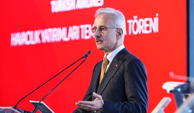 Bakan Uraloğlu, THY'nin Havacılık Yatırımları Temel Atma Töreni'nde konuştu: