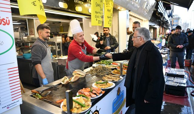 Başkan Büyükkılıç'tan esnaf ziyareti