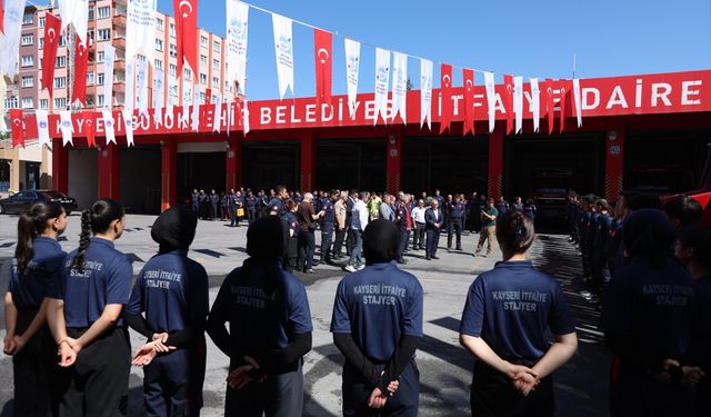 Büyükşehir Belediyesi İtfaiye Daire Başkanlığı ekipleri geçen yıl 11 bin 298 olaya müdahale etti