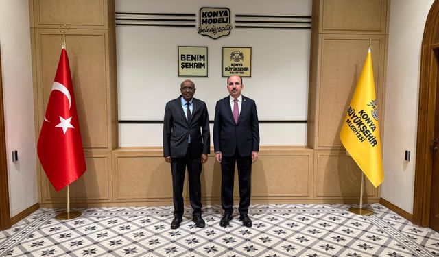 Cibuti'nin Ankara Büyükelçisi Aden Hüseyin Abdillahi, Konya'da