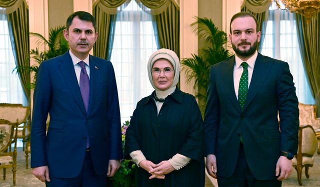 Emine Erdoğan, COP31 Başkanı olarak görevlendirilen Bakan Kurum ve Yüksek Düzeyli İklim Şampiyonu Ağırbaş'la görüştü