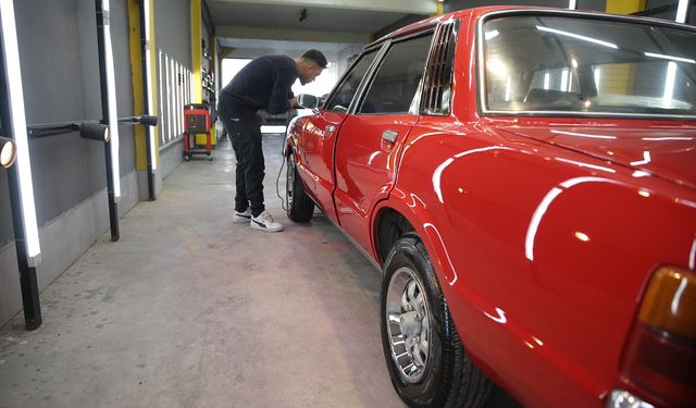 Eski hükümlü devlet desteğiyle hayali olan oto yıkama dükkanını açtı