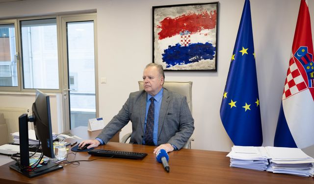 Hırvatistan'ın Ankara Büyükelçisi Cvitanovic, AA'nın 'Yılın Kareleri' oylamasına katıldı