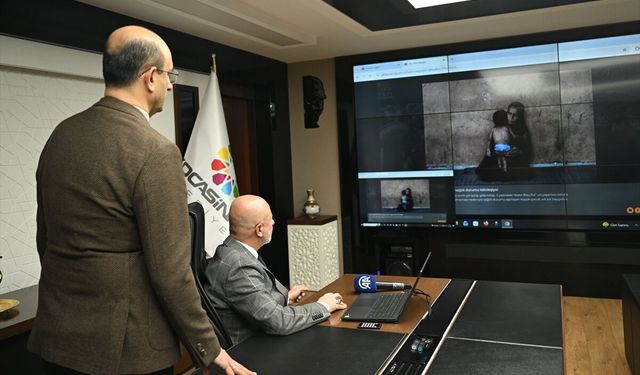 Kocasinan Belediye Başkanı Çolakbayrakdar, AA'nın 'Yılın Kareleri' oylamasına katıldı