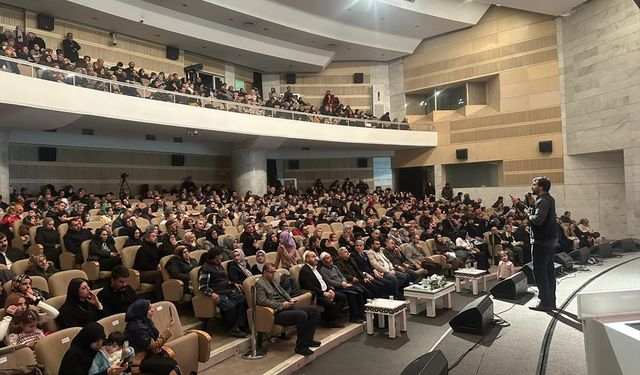 Konya'da 'Güçlü Aileler için Yaşam Becerileri' konferansı düzenlendi