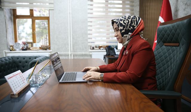 Niğde İl Milli Eğitim Müdürü Özbek, AA'nın 'Yılın Kareleri' oylamasına katıldı