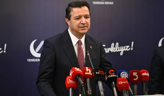 Saadet Partisi Genel Başkanı Arıkan, Yeniden Refah Partisi Genel Başkanı Erbakan'ı ziyaret etti