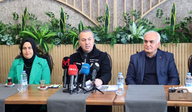 Sivas Belediyesi 1208 kilometrelik yol ağında karla mücadele çalışması yaptı