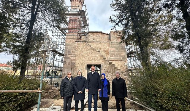 Vakıflar Genel Müdürü Aksu, Konya'da restorasyon çalışmalarını inceledi
