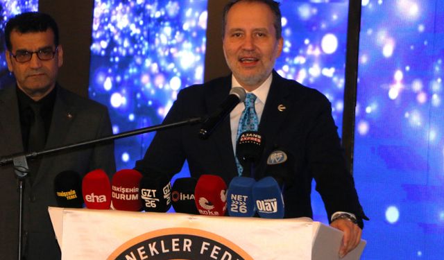 Yeniden Refah Partisi Genel Başkanı Erbakan, Eskişehir'de programa katıldı