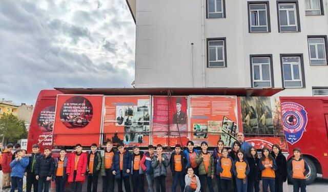 1915 Çanakkale Şehitlik Gezici Müzesi Seydişehir'de