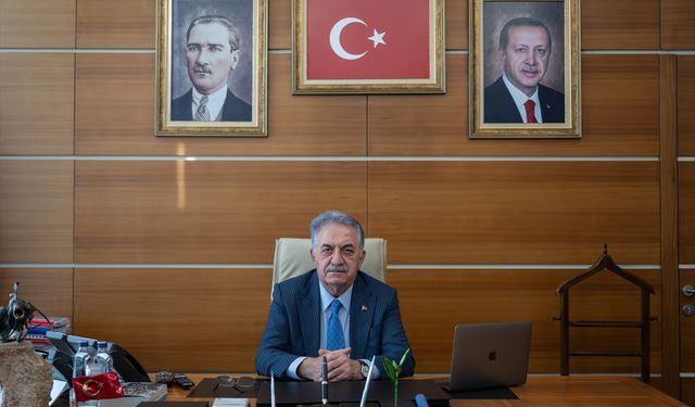 AK Parti Genel Başkan Yardımcısı Yazıcı, AA'nın 'Yılın Kareleri' oylamasına katıldı