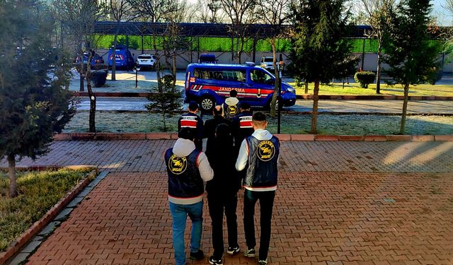 Aksaray'da aranan 2 firari hükümlü yakalandı