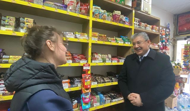 Eskişehir Valisi Erdinç Yılmaz esnaf ziyaretinde bulundu