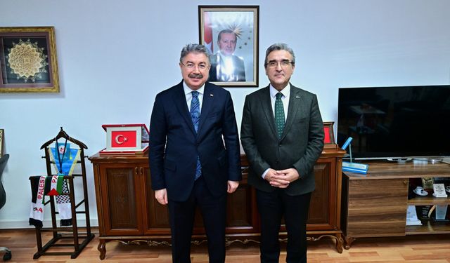 Eskişehir Valisi Yılmaz'dan Tepebaşı Kaymakamlığına ziyaret