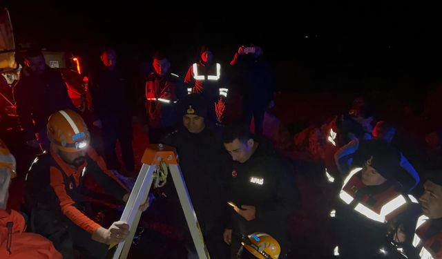 Karaman'da define ararken sarnıçta mahsur kalan 3 kişi kurtarıldı