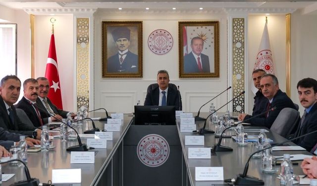 Karaman'da Türk Dil Bayramı ve Yunus Emre'yi Anma Etkinlikleri Hazırlık Toplantısı yapıldı